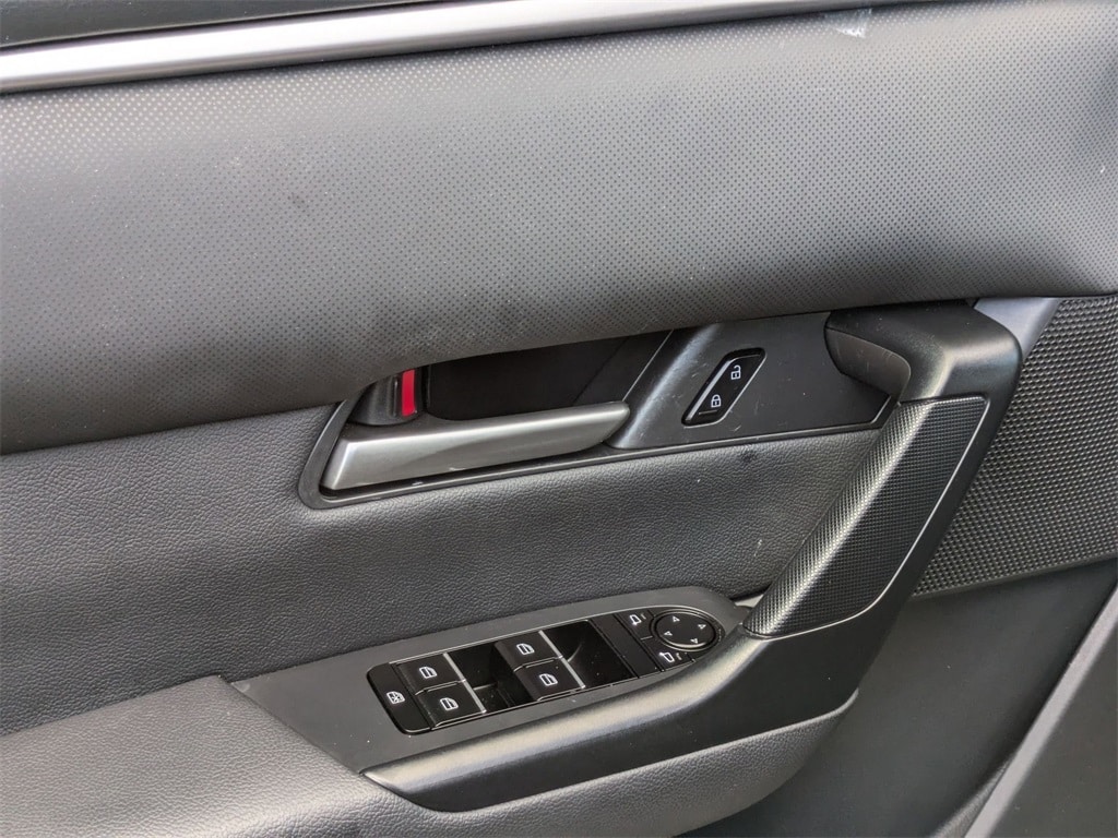 Thumbnail: 2025 Mazda CX-50 - 13