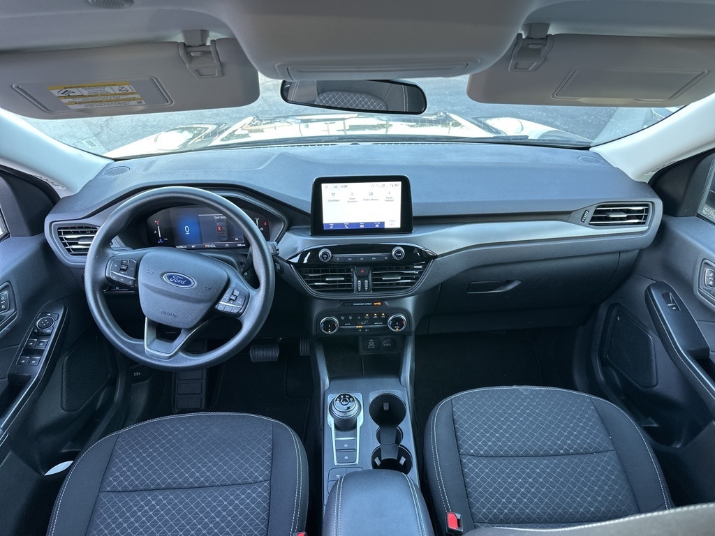 Thumbnail: 2025 Ford Escape - 16