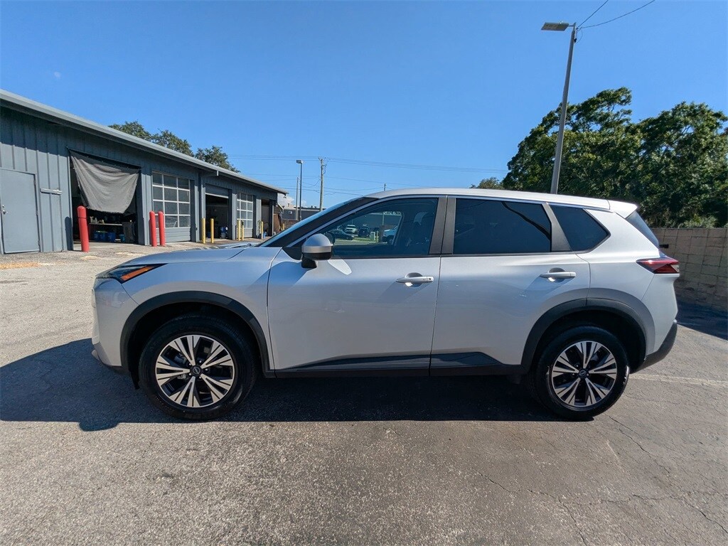 Thumbnail: 2023 Nissan Rogue - 8