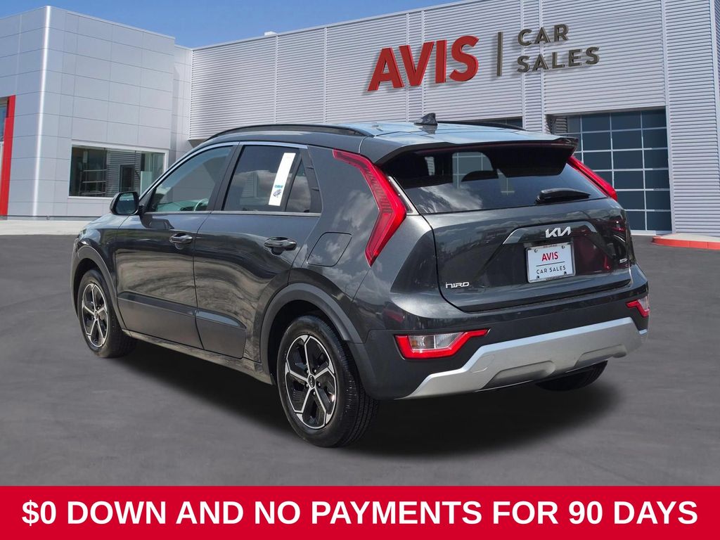 Thumbnail: 2025 Kia Niro - 9