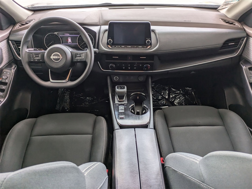 2023 Nissan Rogue S 23