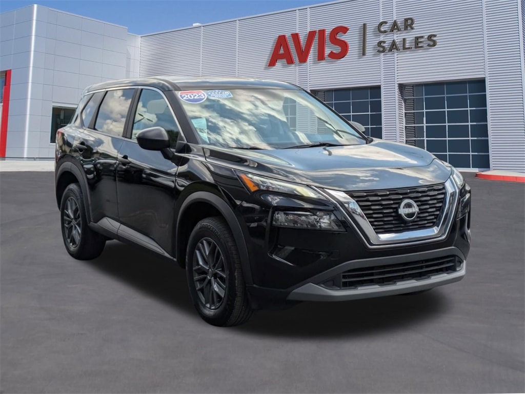 2023 Nissan Rogue S 3