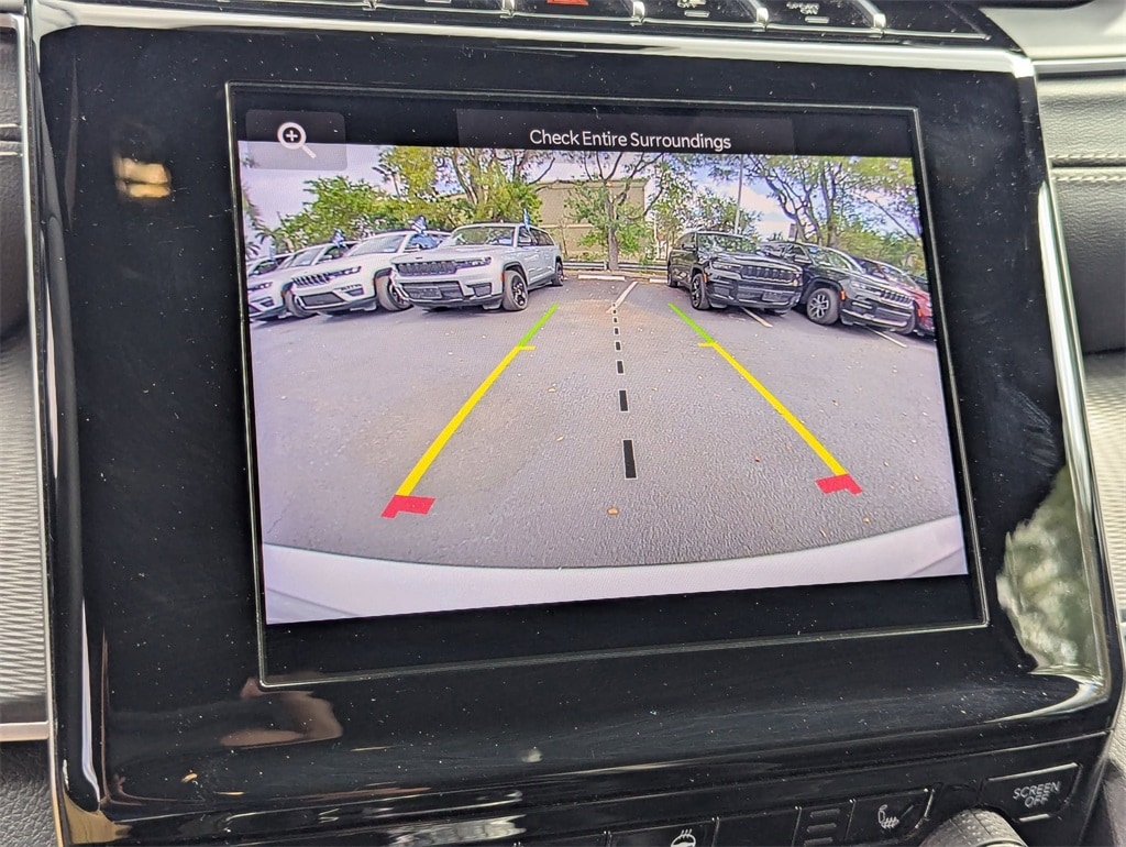 Thumbnail: 2024 Jeep Grand Cherokee L - 21