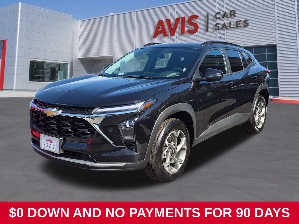 Thumbnail: 2025 Chevrolet Trax - 1