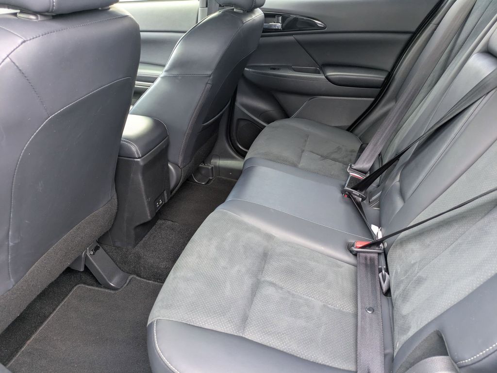 Thumbnail: 2025 Mitsubishi Eclipse Cross - 28