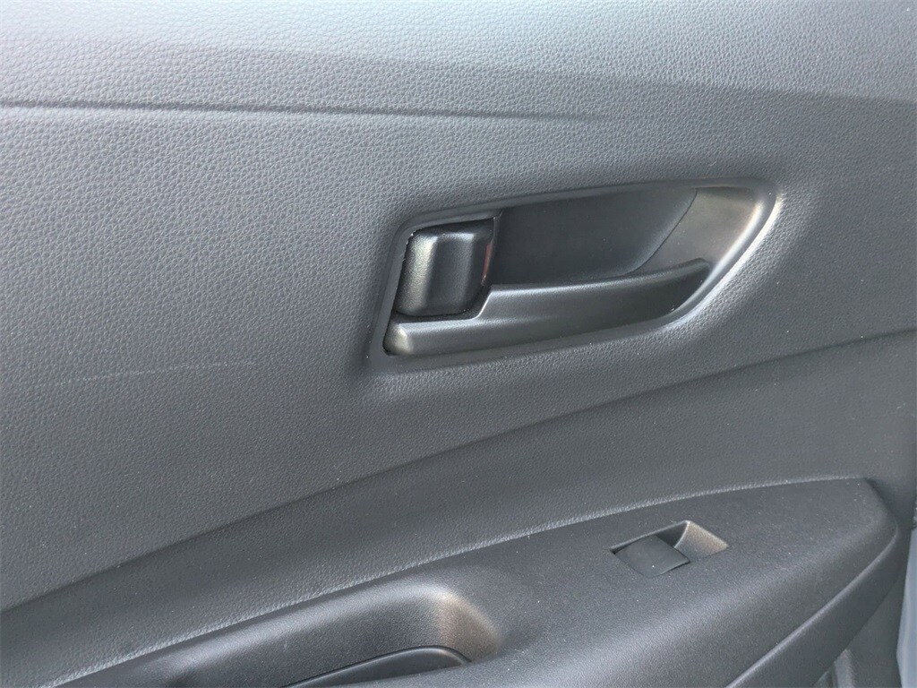 Thumbnail: 2025 Toyota Corolla - 27