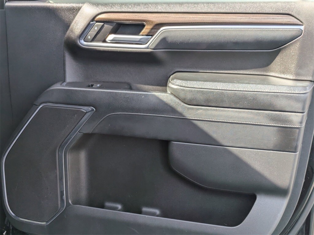 Thumbnail: 2024 Chevrolet Silverado 1500 - 27