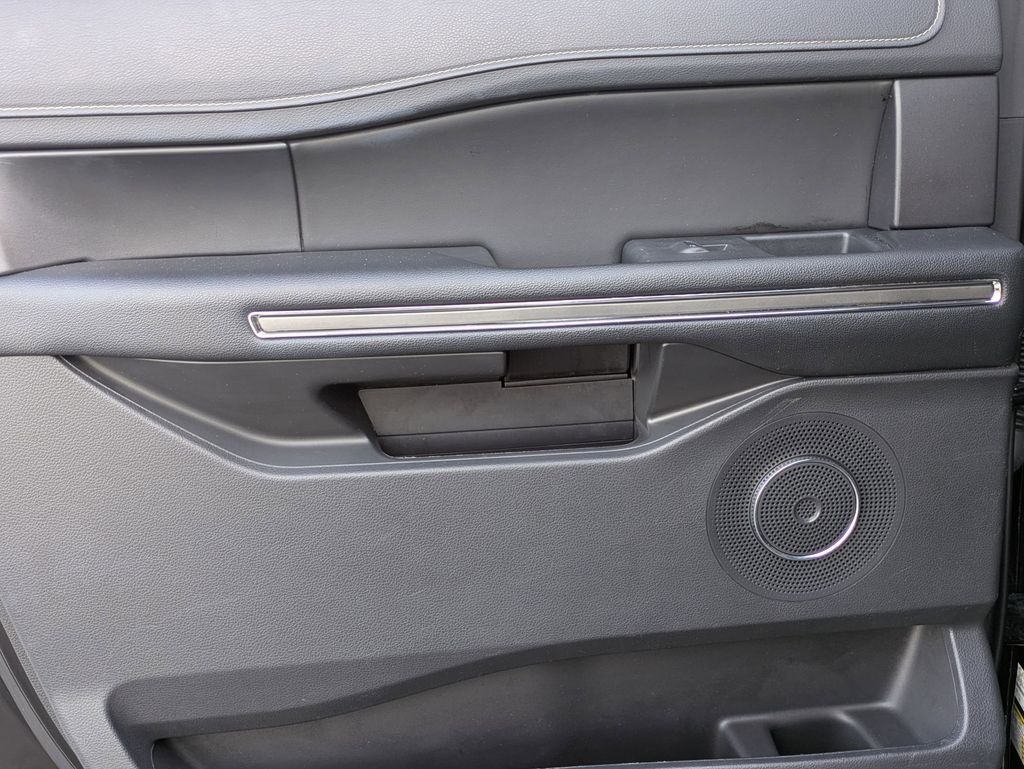 Thumbnail: 2024 Ford Expedition MAX - 26