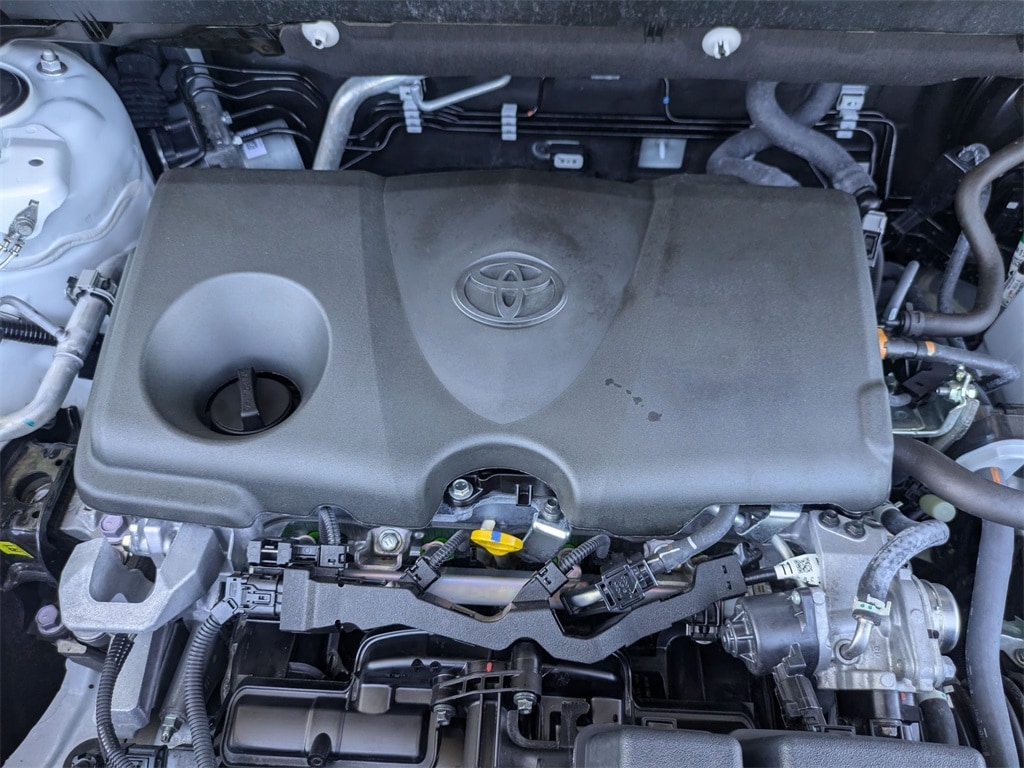 Thumbnail: 2025 Toyota RAV4 - 35