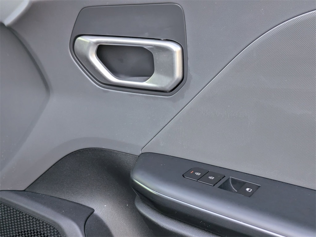 Thumbnail: 2025 Kia K4 - 33