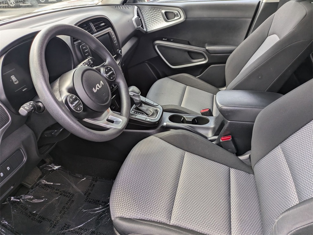 Thumbnail: 2023 Kia Soul - 23