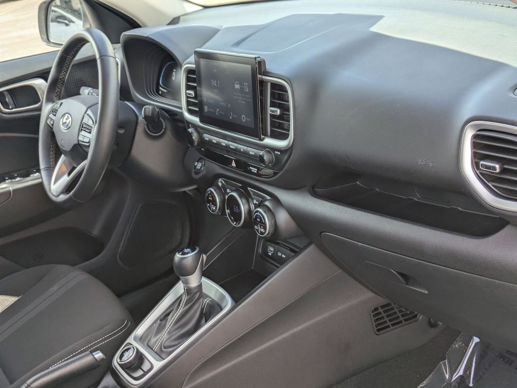 Thumbnail: 2025 Hyundai Venue - 30