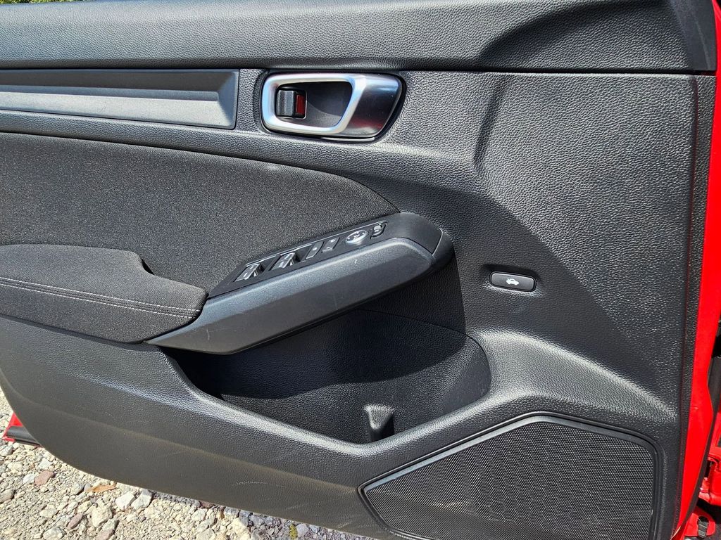 2025 Honda Civic Sport - Photo 11