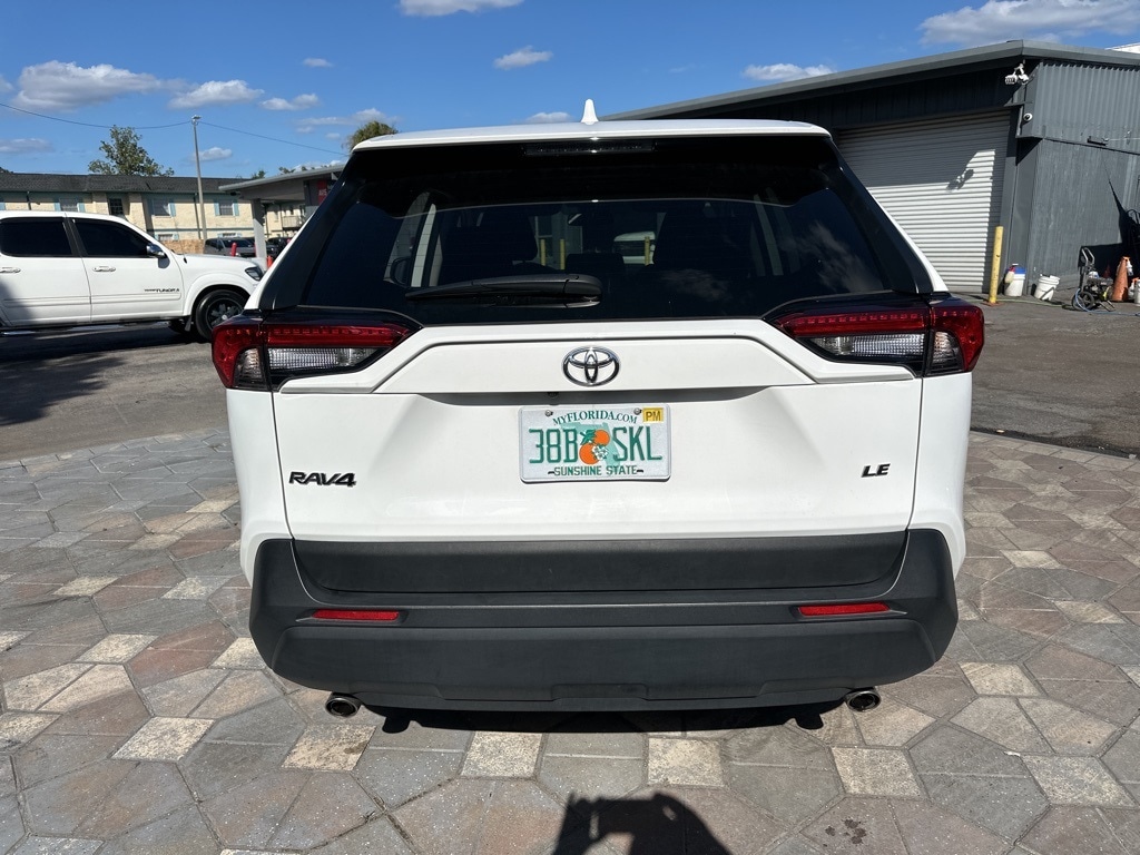 Thumbnail: 2025 Toyota RAV4 - 6
