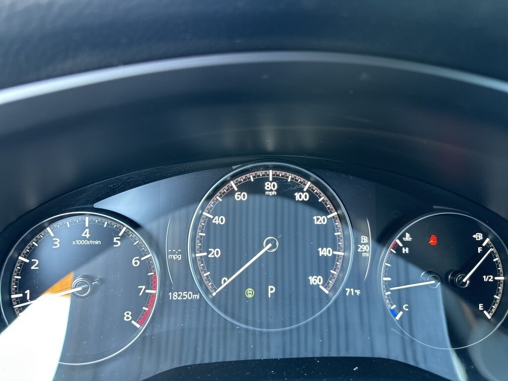 Thumbnail: 2025 Mazda CX-50 - 26