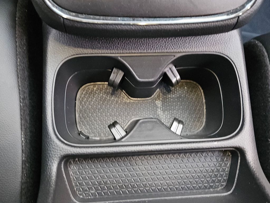 2025 Honda CR-V EX-L - Photo 23