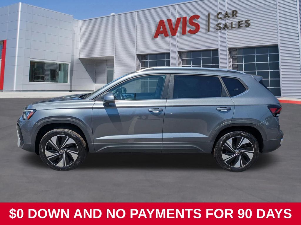 Thumbnail: 2025 Volkswagen Taos - 10