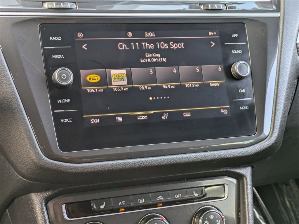 Thumbnail: 2024 Volkswagen Tiguan - 18