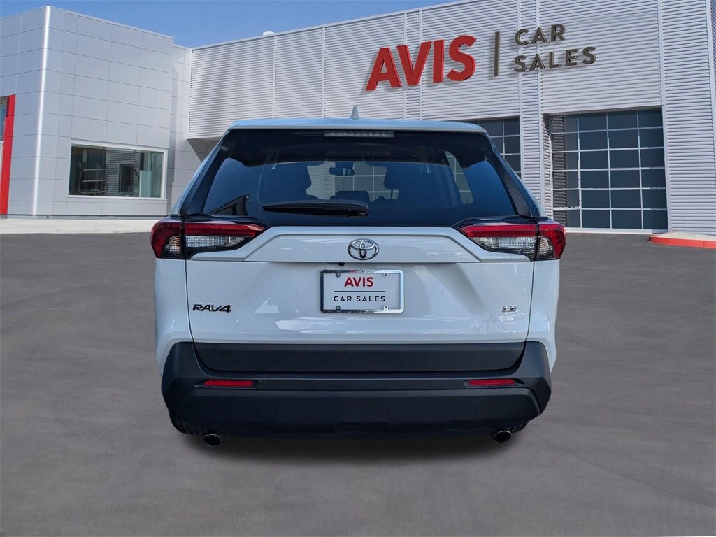 Thumbnail: 2024 Toyota RAV4 - 7