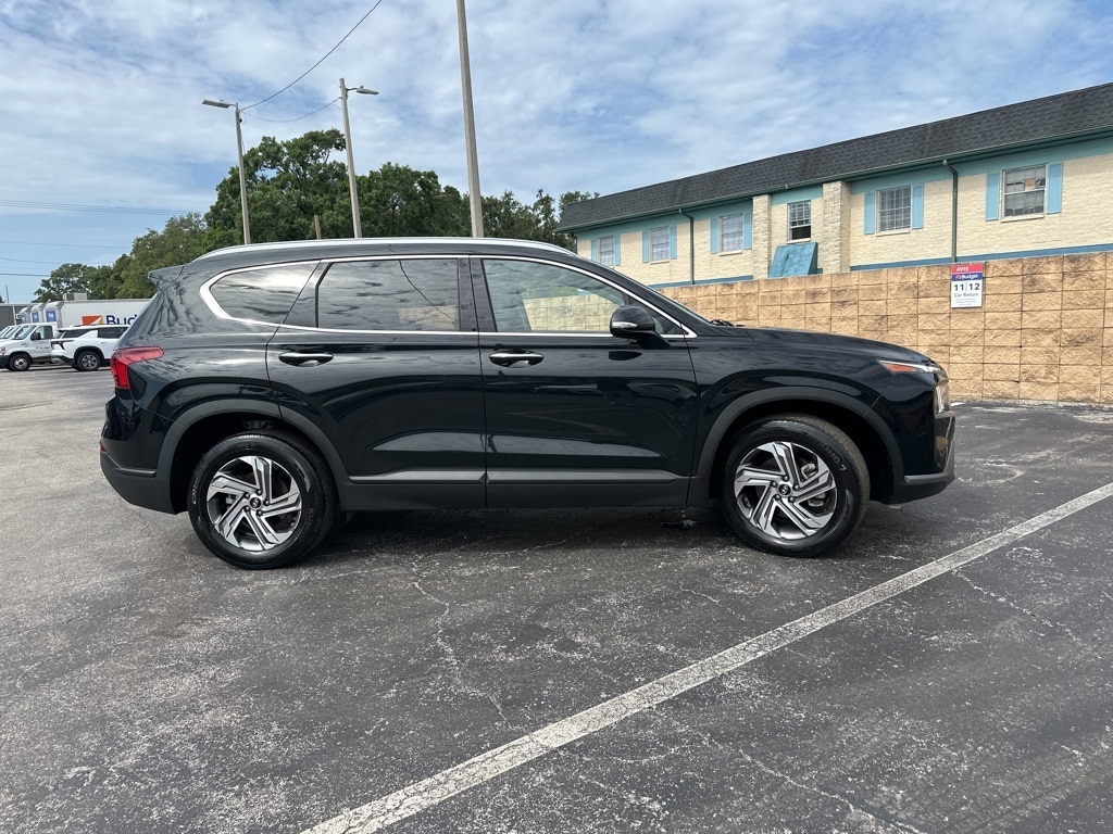 Thumbnail: 2023 Hyundai Santa Fe - 4