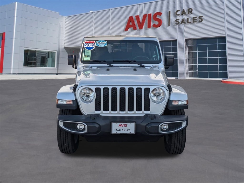 Thumbnail: 2023 Jeep Gladiator - 2