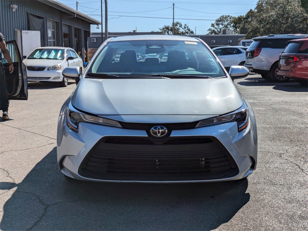 Certified 2025 Toyota Corolla LE Sedan