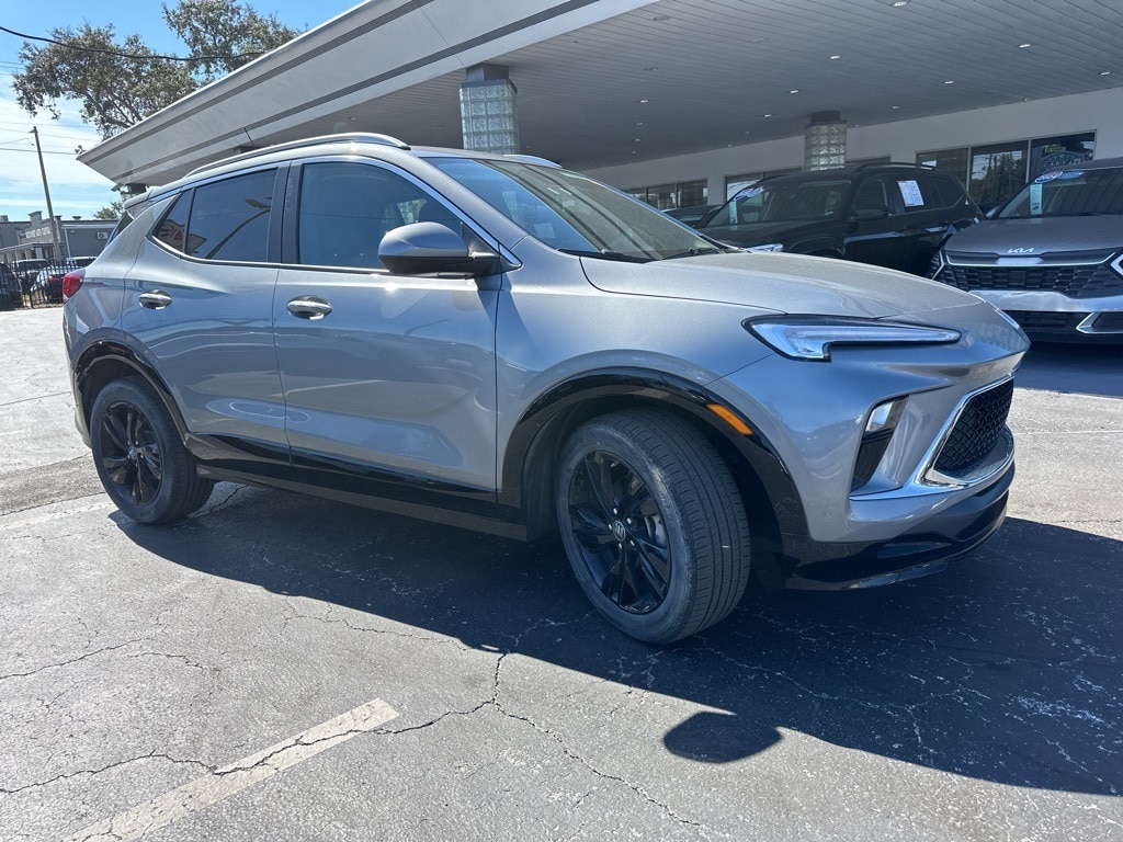 Thumbnail: 2024 Buick Encore GX - 3