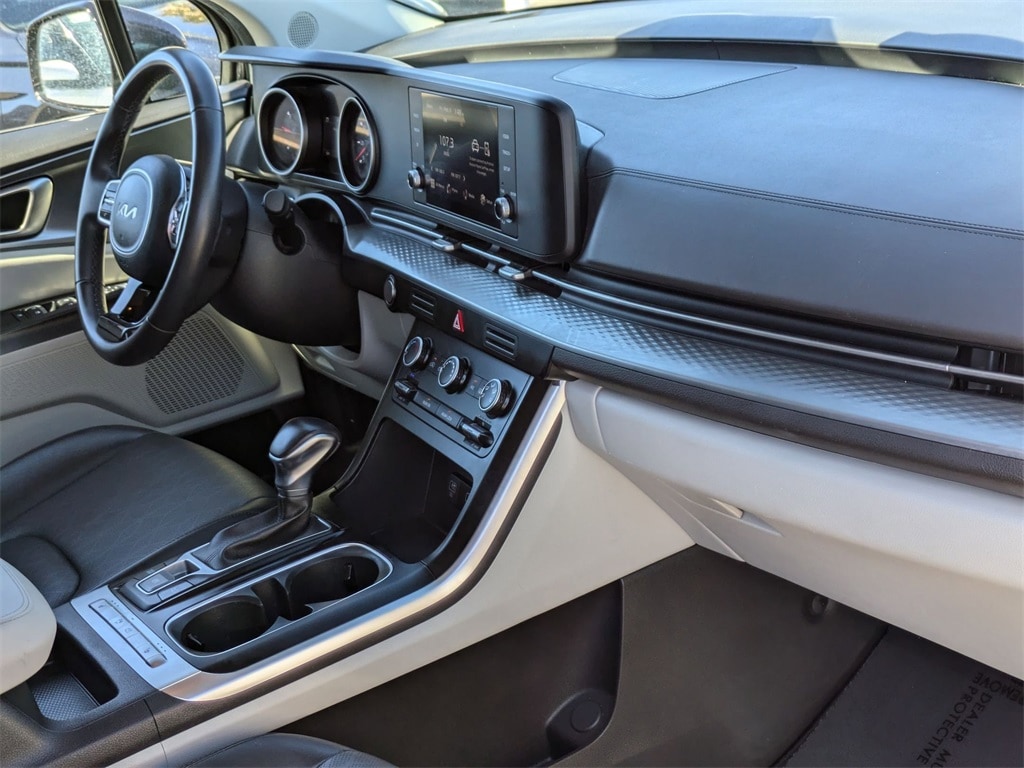 Thumbnail: 2024 Kia Carnival - 30