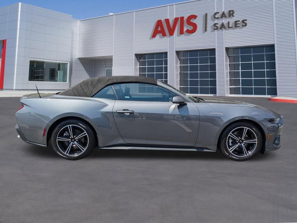 Thumbnail: 2025 Ford Mustang - 5