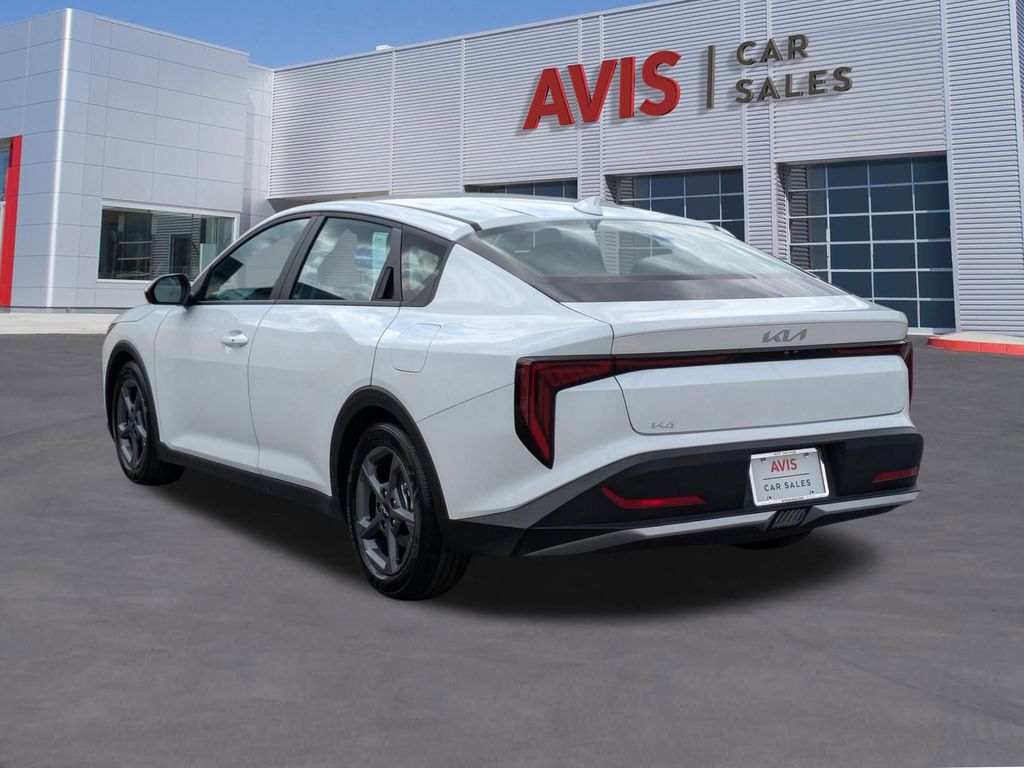 Thumbnail: 2025 Kia K4 - 9