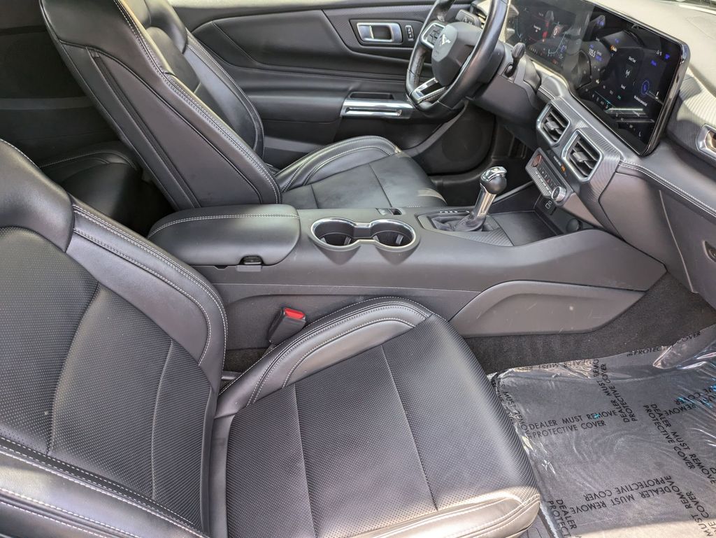 Thumbnail: 2025 Ford Mustang - 27