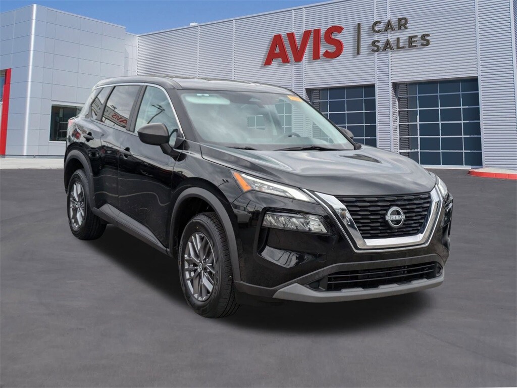 2023 Nissan Rogue S photo 2