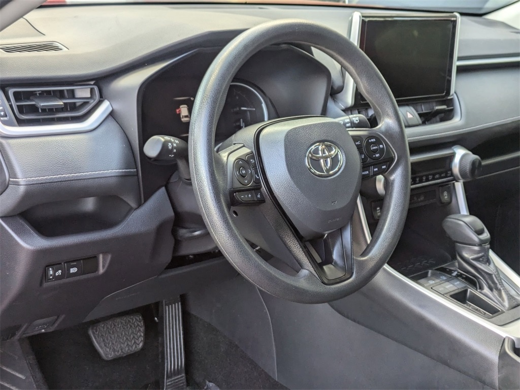 Thumbnail: 2025 Toyota RAV4 - 11