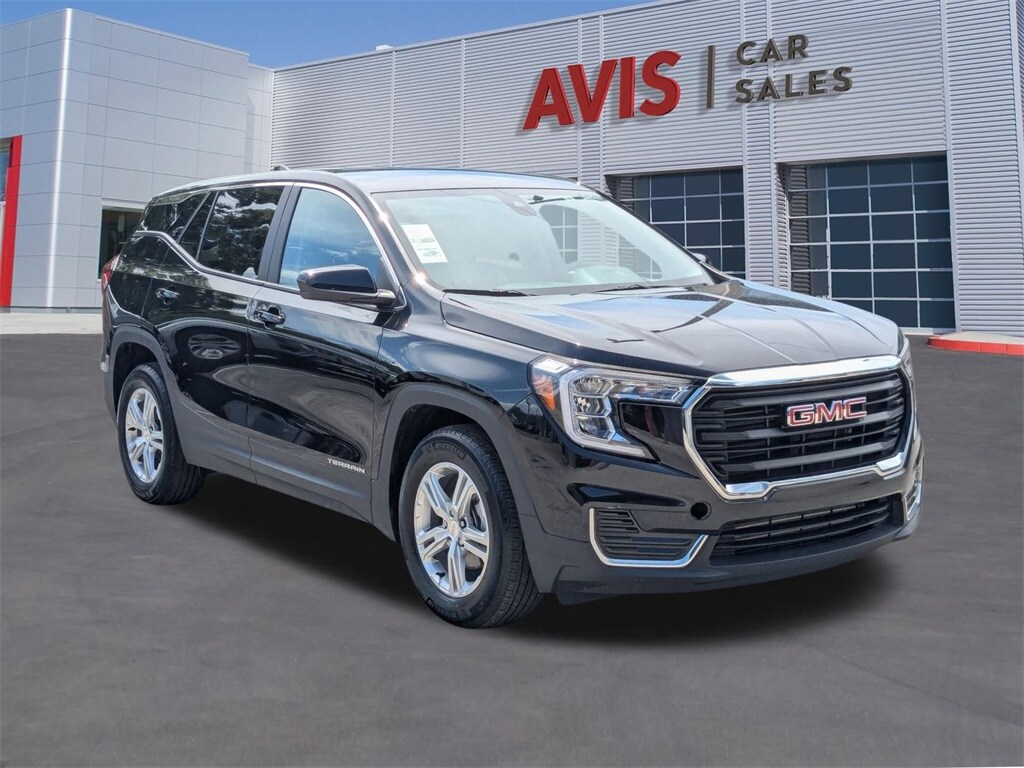 Thumbnail: 2024 GMC Terrain - 3