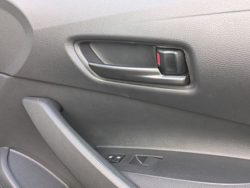 Thumbnail: 2025 Toyota Corolla - 34