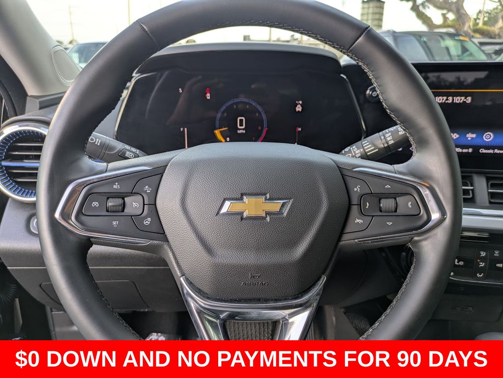 Thumbnail: 2025 Chevrolet Trax - 21