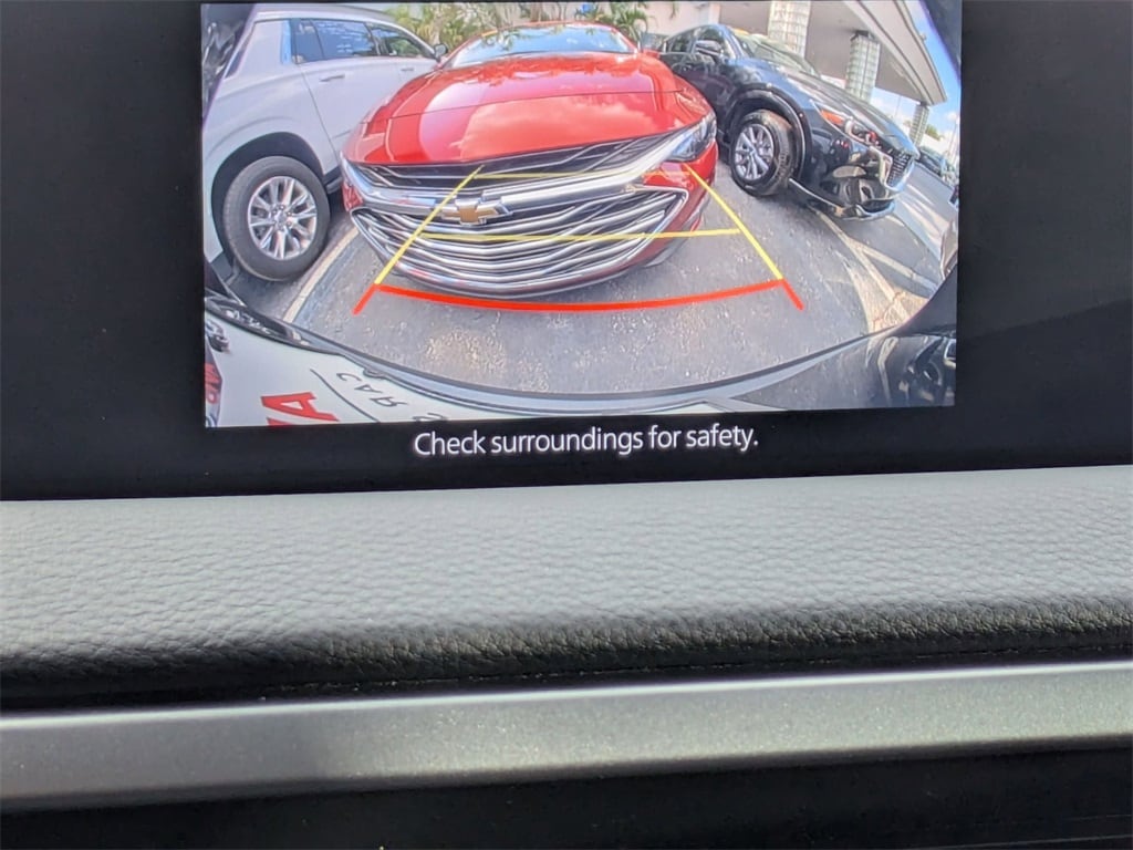 Thumbnail: 2025 Mazda CX-50 - 17