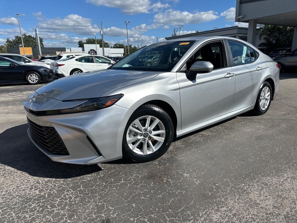 Thumbnail: 2025 Toyota Camry - 1