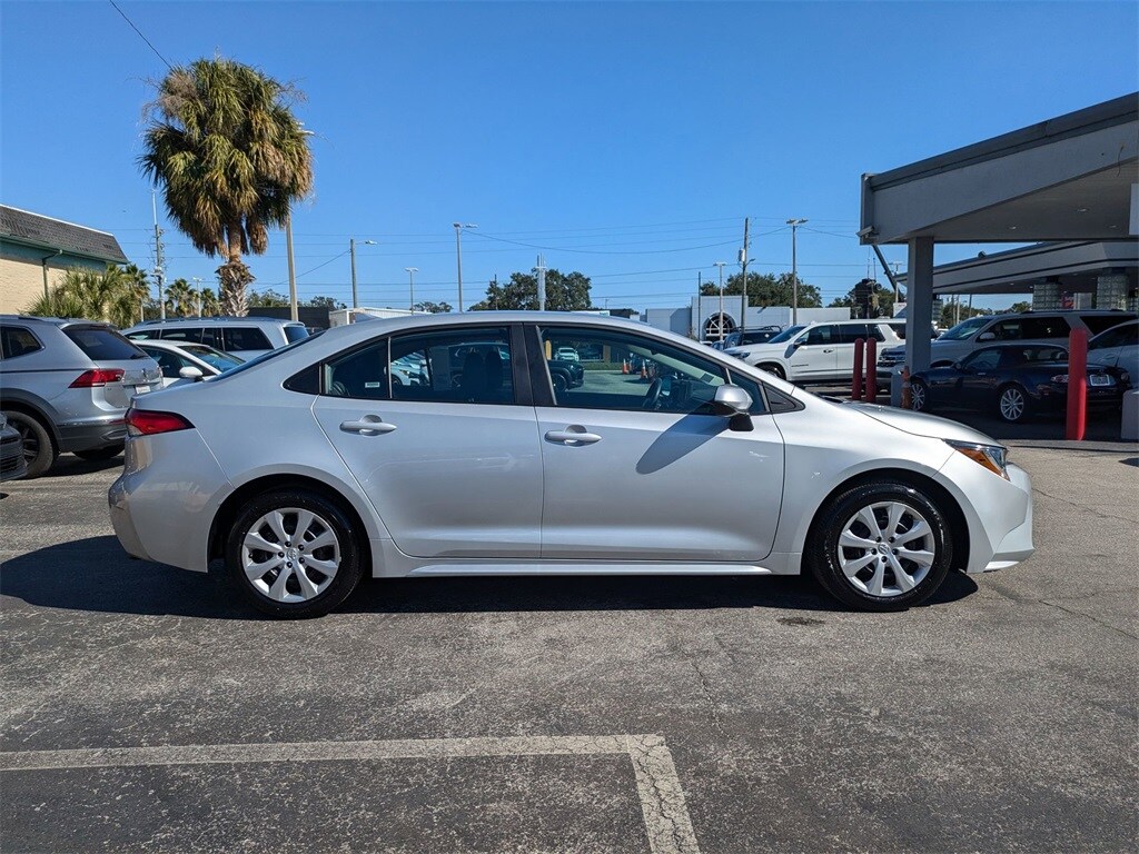 Certified 2025 Toyota Corolla LE Sedan