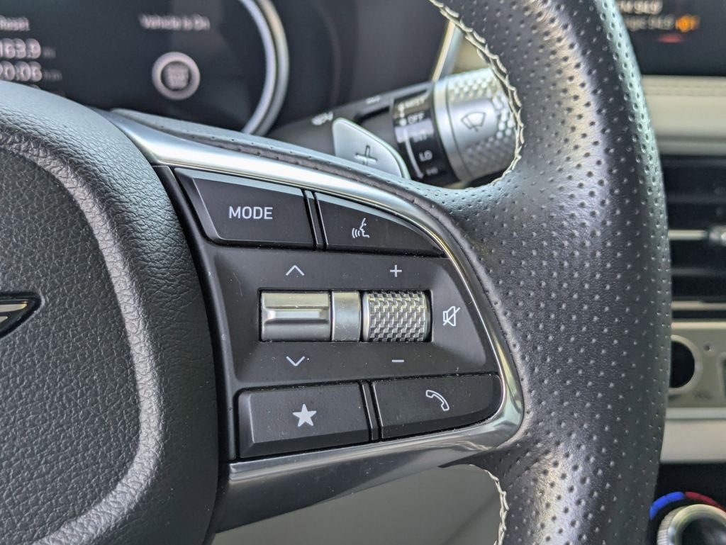 Thumbnail: 2025 Genesis G70 - 22