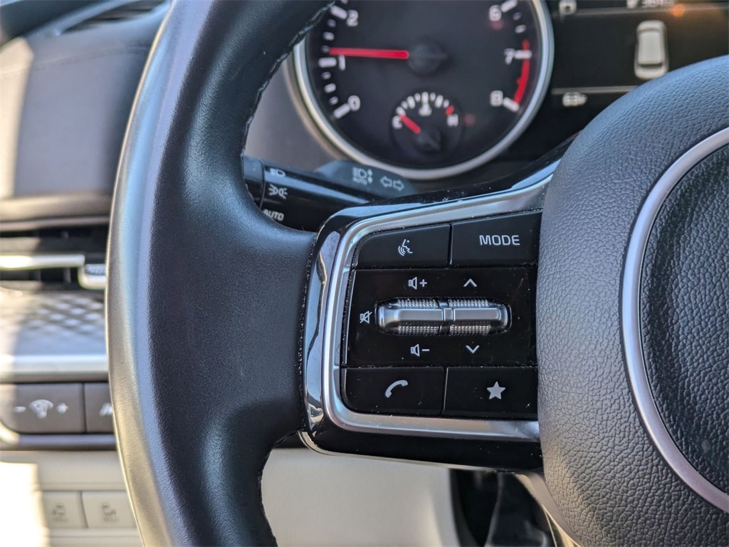 Thumbnail: 2024 Kia Carnival - 19