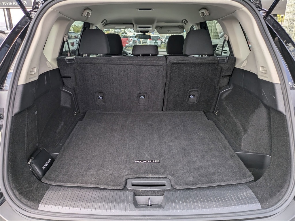 2023 Nissan Rogue S 25