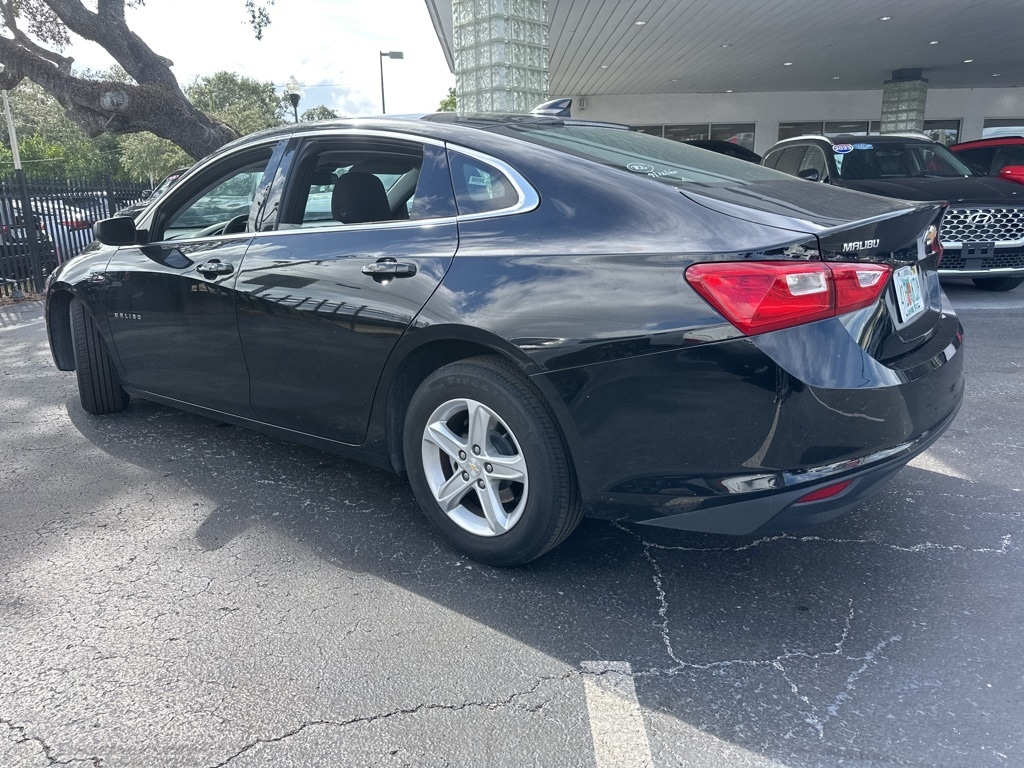 Thumbnail: 2024 Chevrolet Malibu - 7