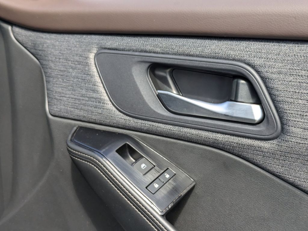 Thumbnail: 2023 Nissan Rogue - 33