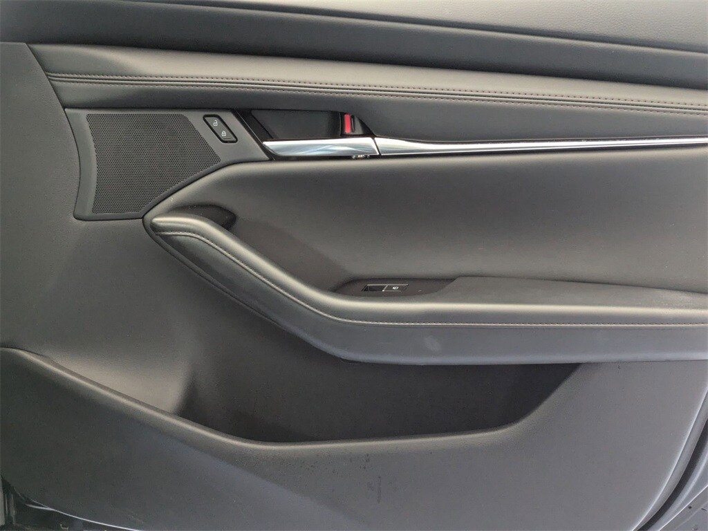 Thumbnail: 2025 Mazda Mazda3 - 31