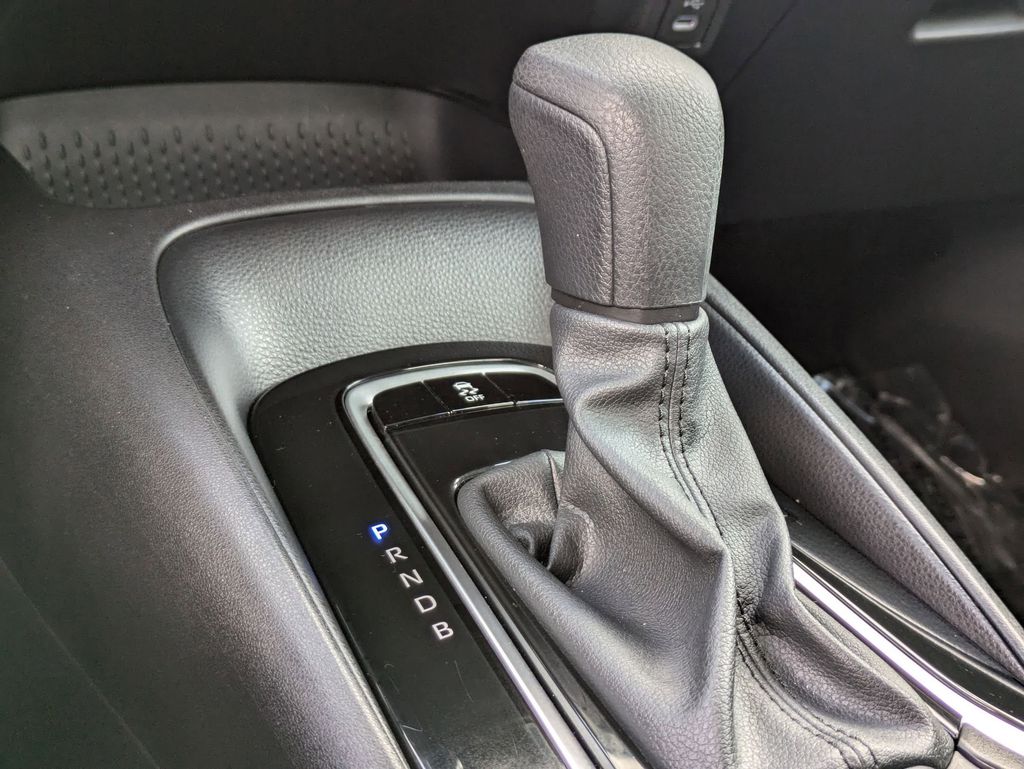 Thumbnail: 2025 Toyota Corolla - 23