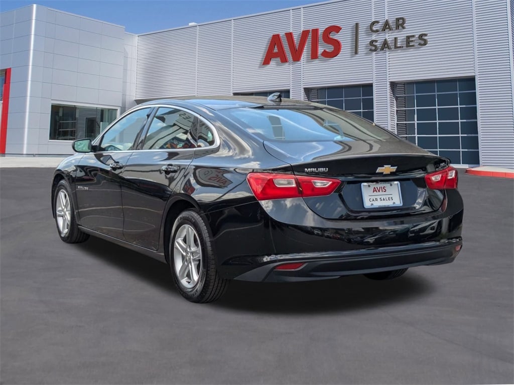 Thumbnail: 2023 Chevrolet Malibu - 9