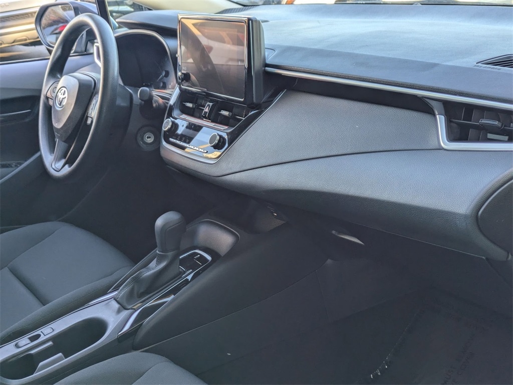 Thumbnail: 2025 Toyota Corolla - 32