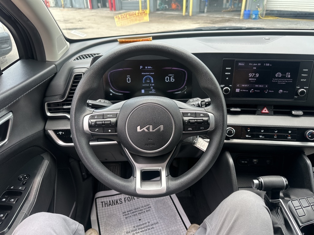 Thumbnail: 2023 Kia Sportage - 8