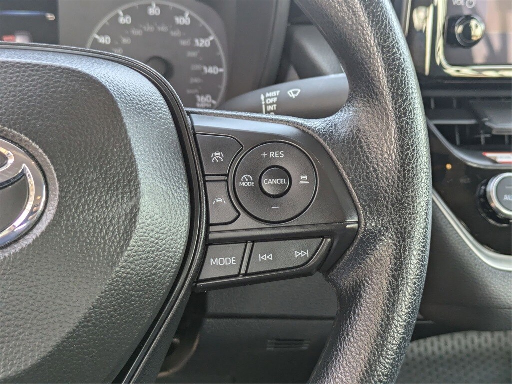 Thumbnail: 2025 Toyota Corolla - 21